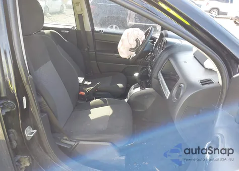 2016 Jeep Compass Sport из США, поврежденный, VIN 1C4NJDBB5GD518343